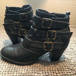 3 for $10 Report ankle boots